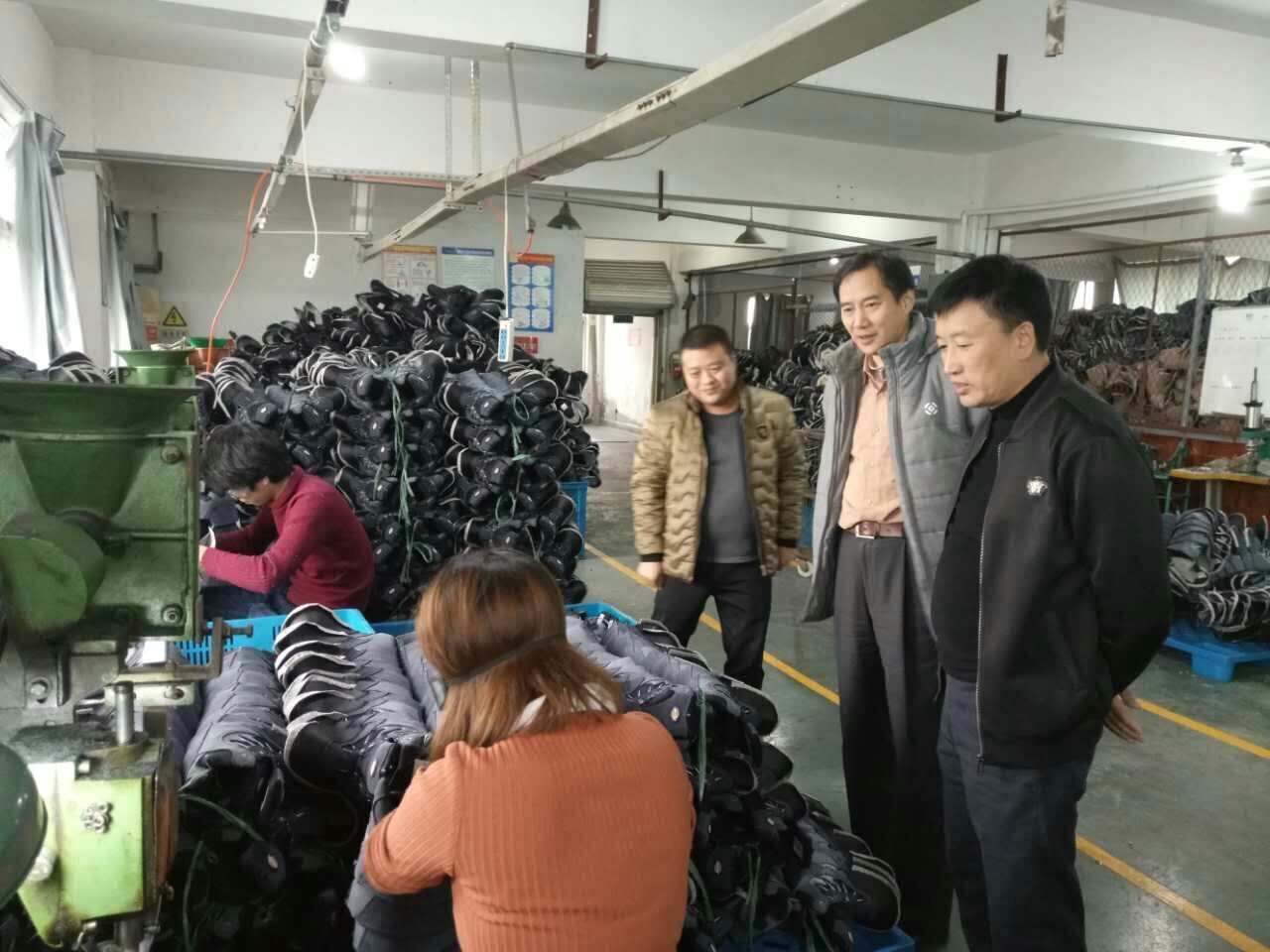QQ圖片20161128084505.jpg